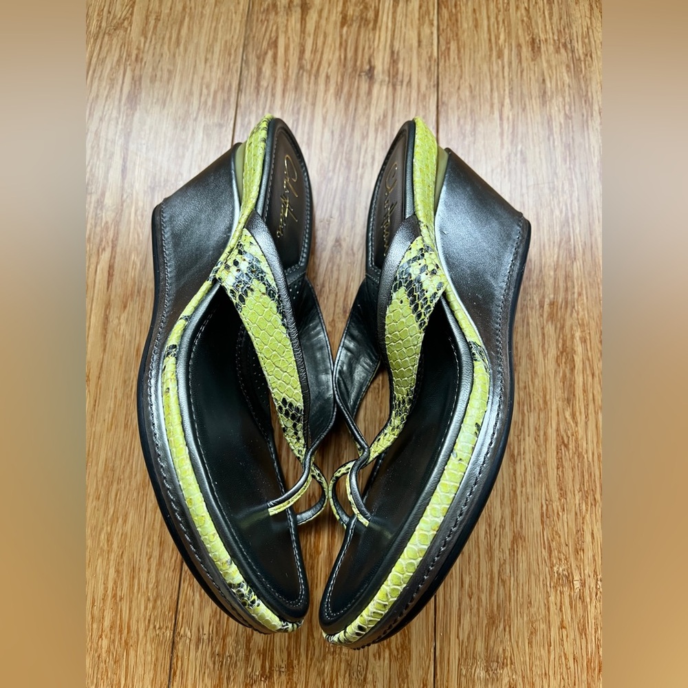 Cole Haan Air Snake 🐍 Wedge Heel Lime 🍋‍🟩 Green & Silver Leather Thong Sandal 8 - Picture 9 of 14
